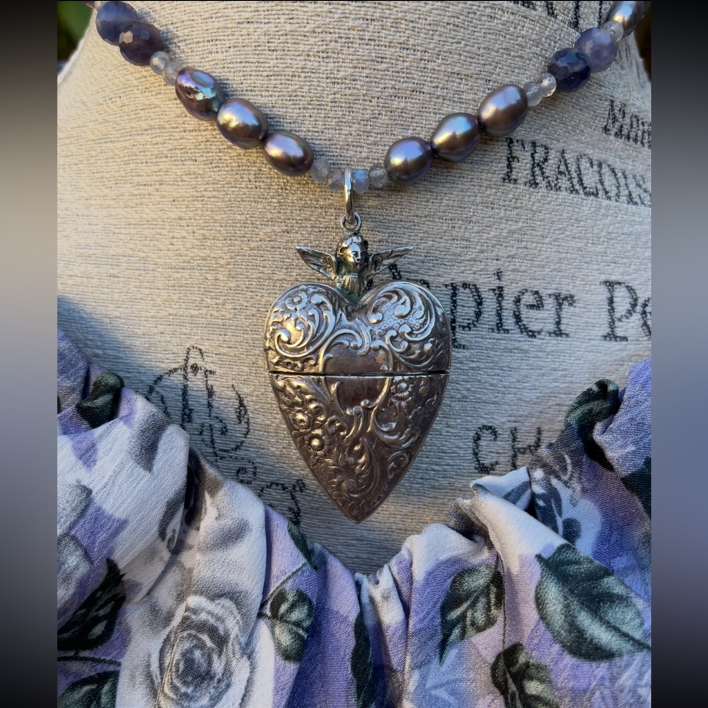 Artisan-Made Ooak Cupid Antique Hearts Roses Iolite Pearl Labradorite Necklace 499$